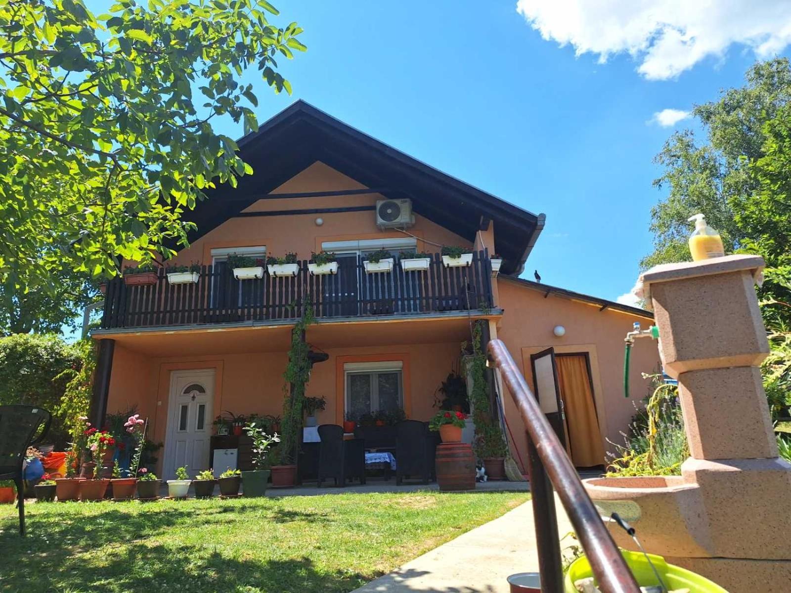 Guest House Jevtovic Sremski Karlovci Luaran gambar